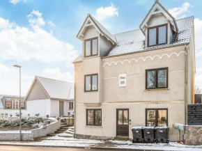 Holiday home Give Give
